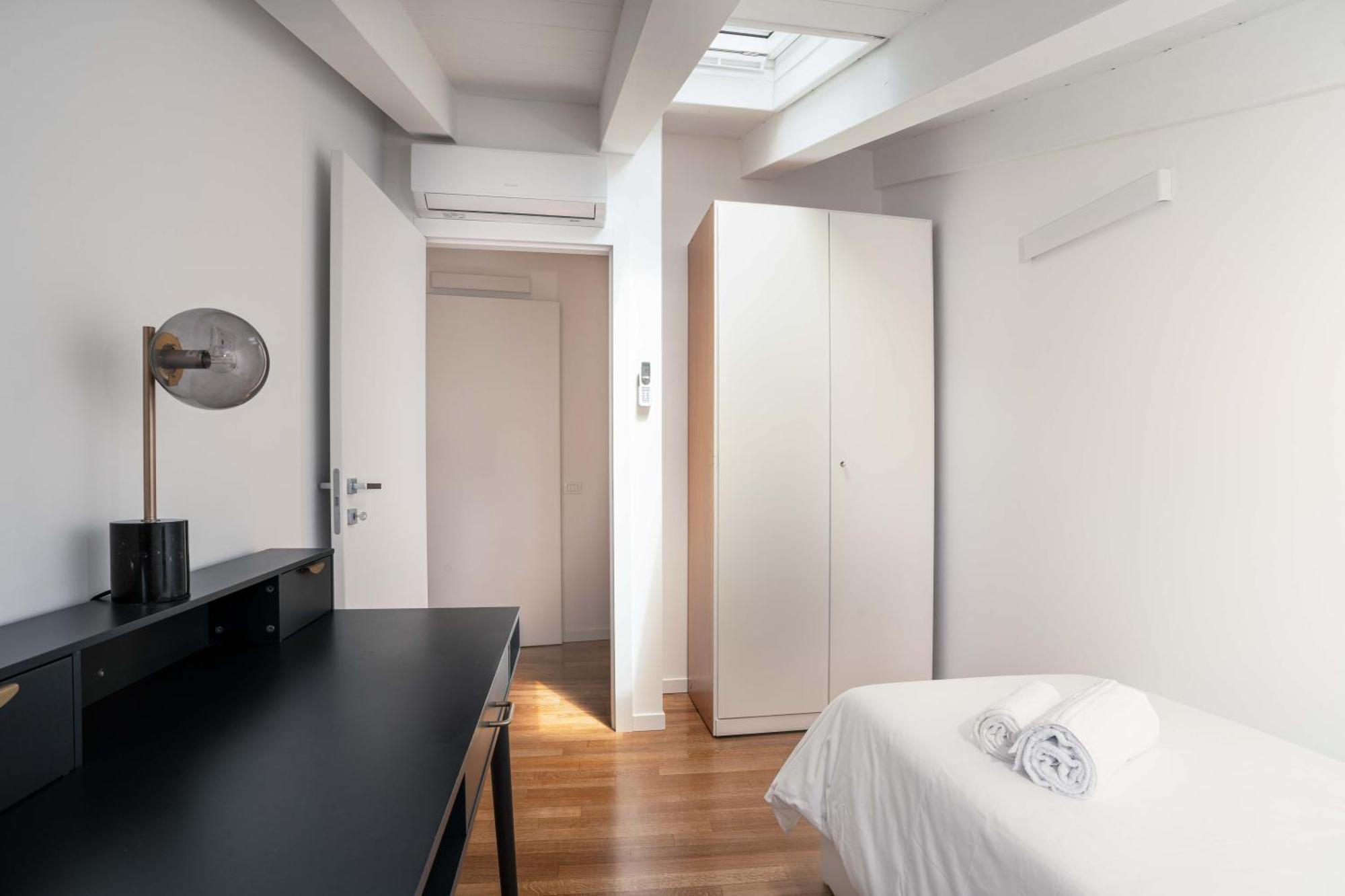 Penthouse ❤ ✔ Arena@5min ✔ Self Check-in Appartement