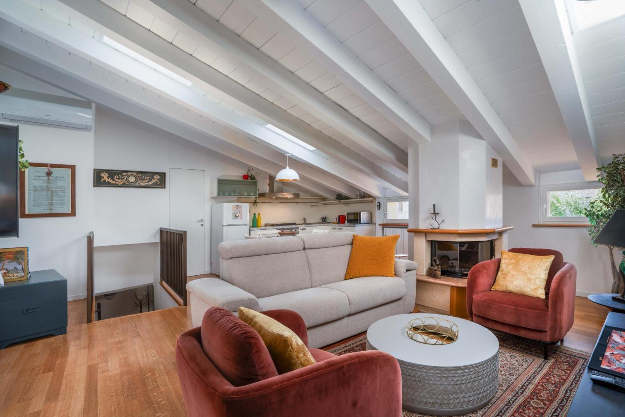 Appartement Penthouse ❤ ✔ Arena@5min ✔ Self Check-in Verona